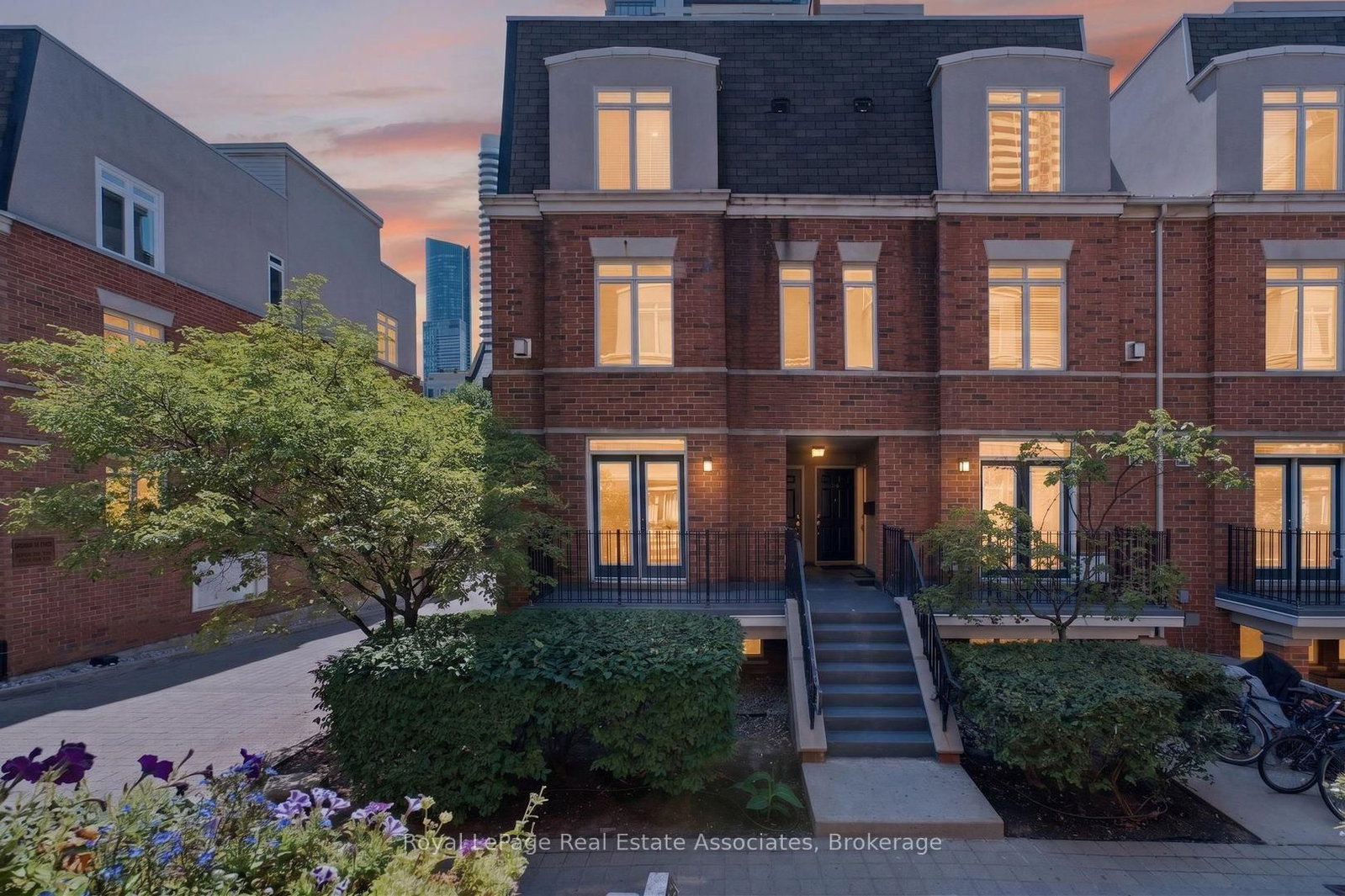 Property at 415 Jarvis