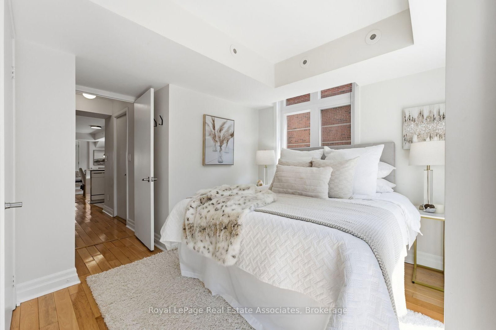 415 Jarvis Street • #206 • Toronto, ON photo 14