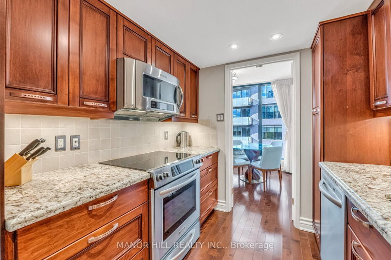 1331 Bay Toronto,ON M5R 2C4 — Photo 14