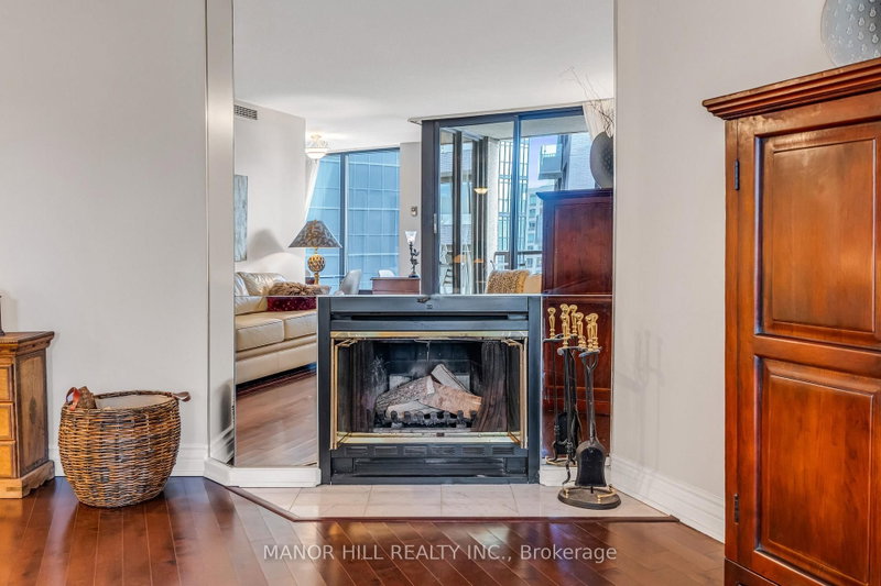 1331 Bay Toronto,ON M5R 2C4 — Photo 7