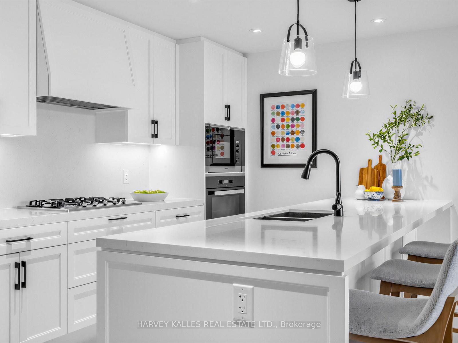 1 Strathgowan Avenue • #605 • Toronto, ON photo 8