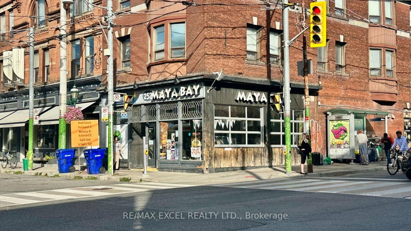 252 Carlton Street, Toronto