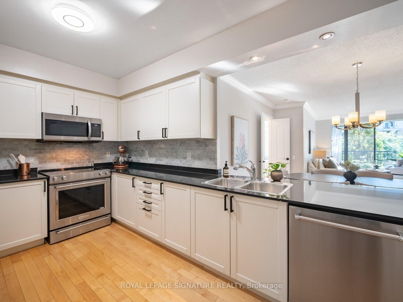 18 William Carson Crescent • #612 • Toronto, ON photo 12