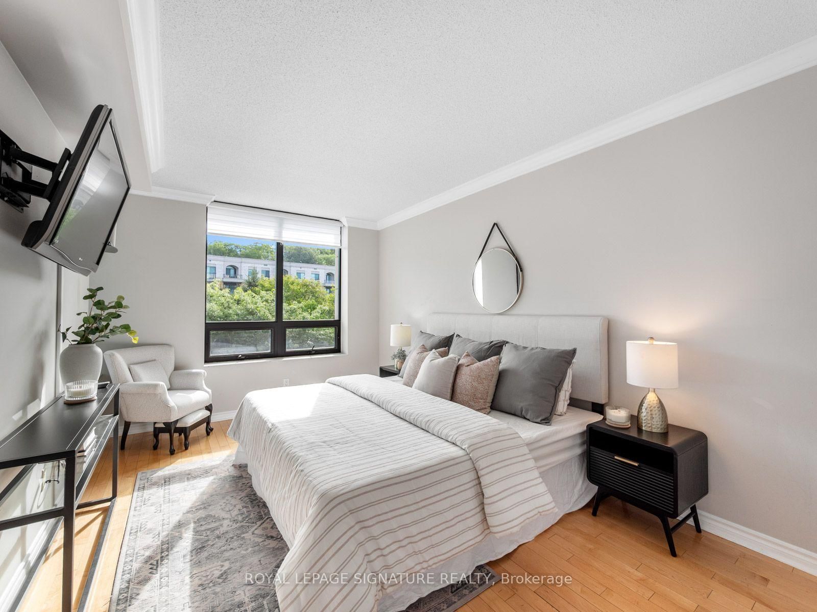 18 William Carson Crescent • #612 • Toronto, ON photo 14