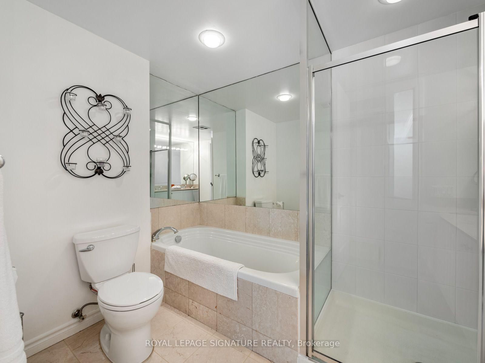18 William Carson Crescent • #612 • Toronto, ON photo 17