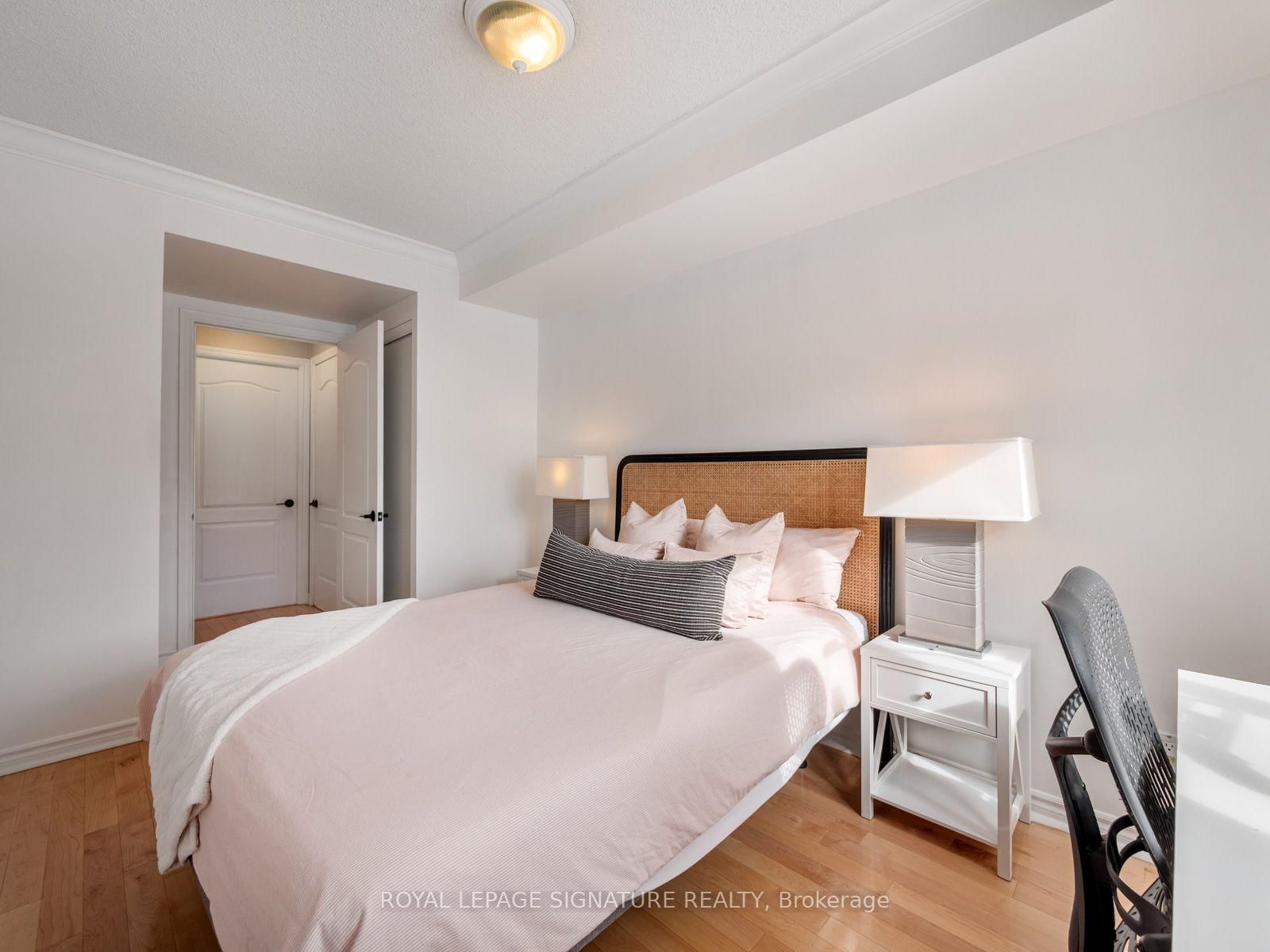 18 William Carson Crescent • #612 • Toronto, ON photo 20