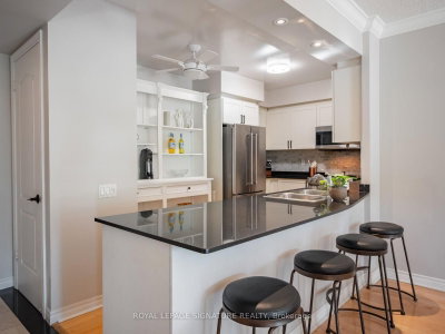 18 William Carson Crescent • #612 • Toronto, ON photo 8