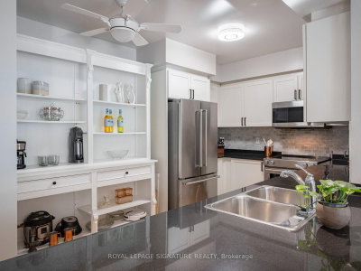 18 William Carson Crescent • #612 • Toronto, ON photo 9
