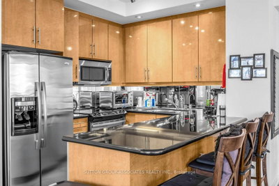 628 Fleet Toronto,ON M5V 1A8 — Photo 13