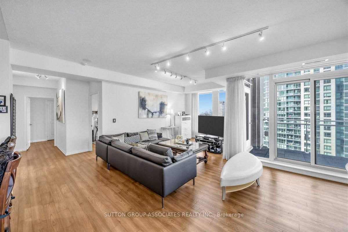 628 Fleet Street • #1603 • Toronto, ON photo 4