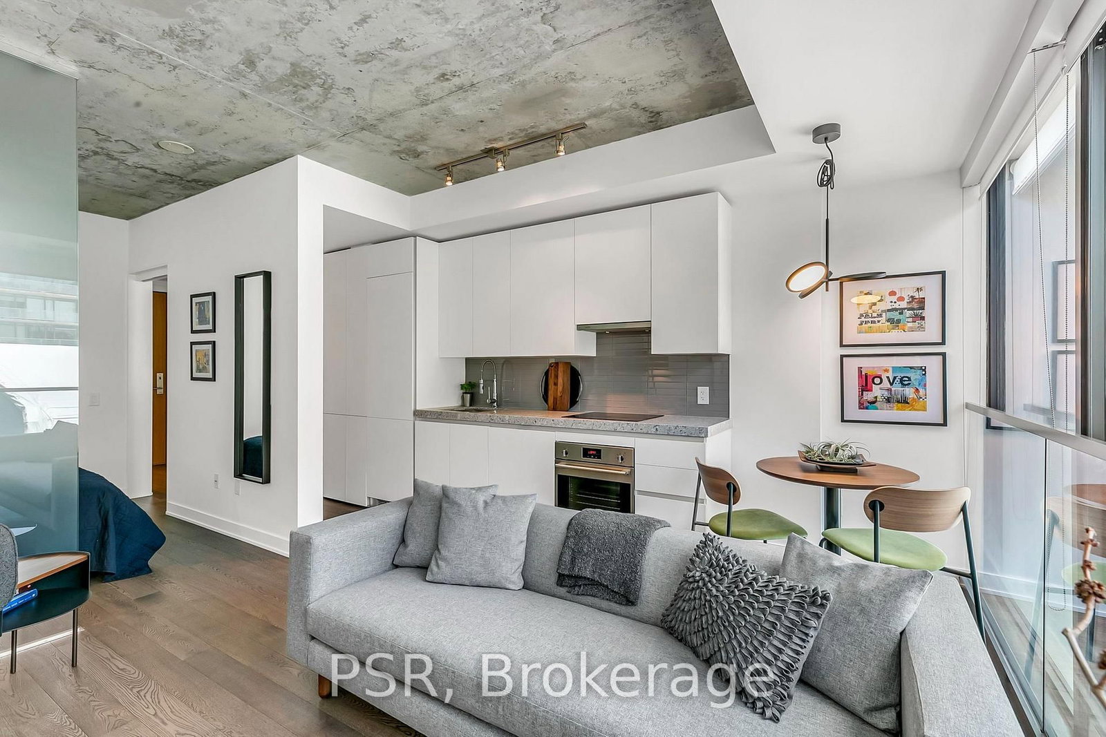 629 King Street W • #620 • Toronto, ON photo 8