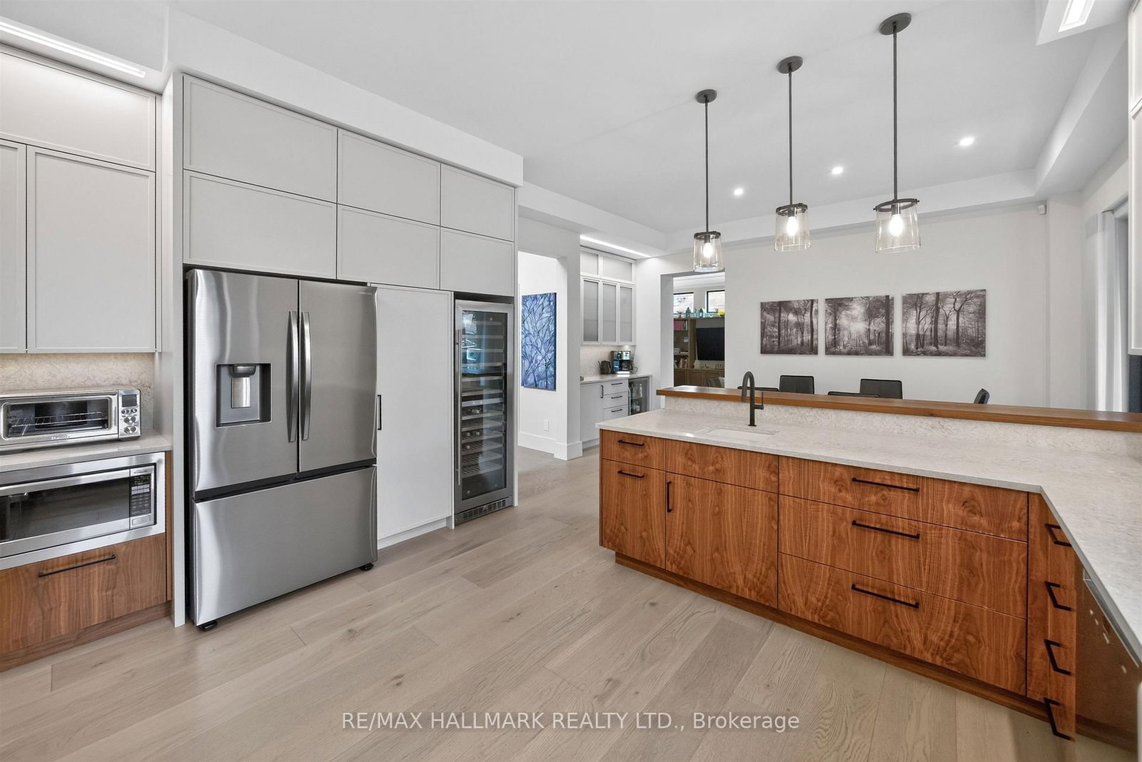 21 Allenwood Crescent • Toronto, ON photo 13