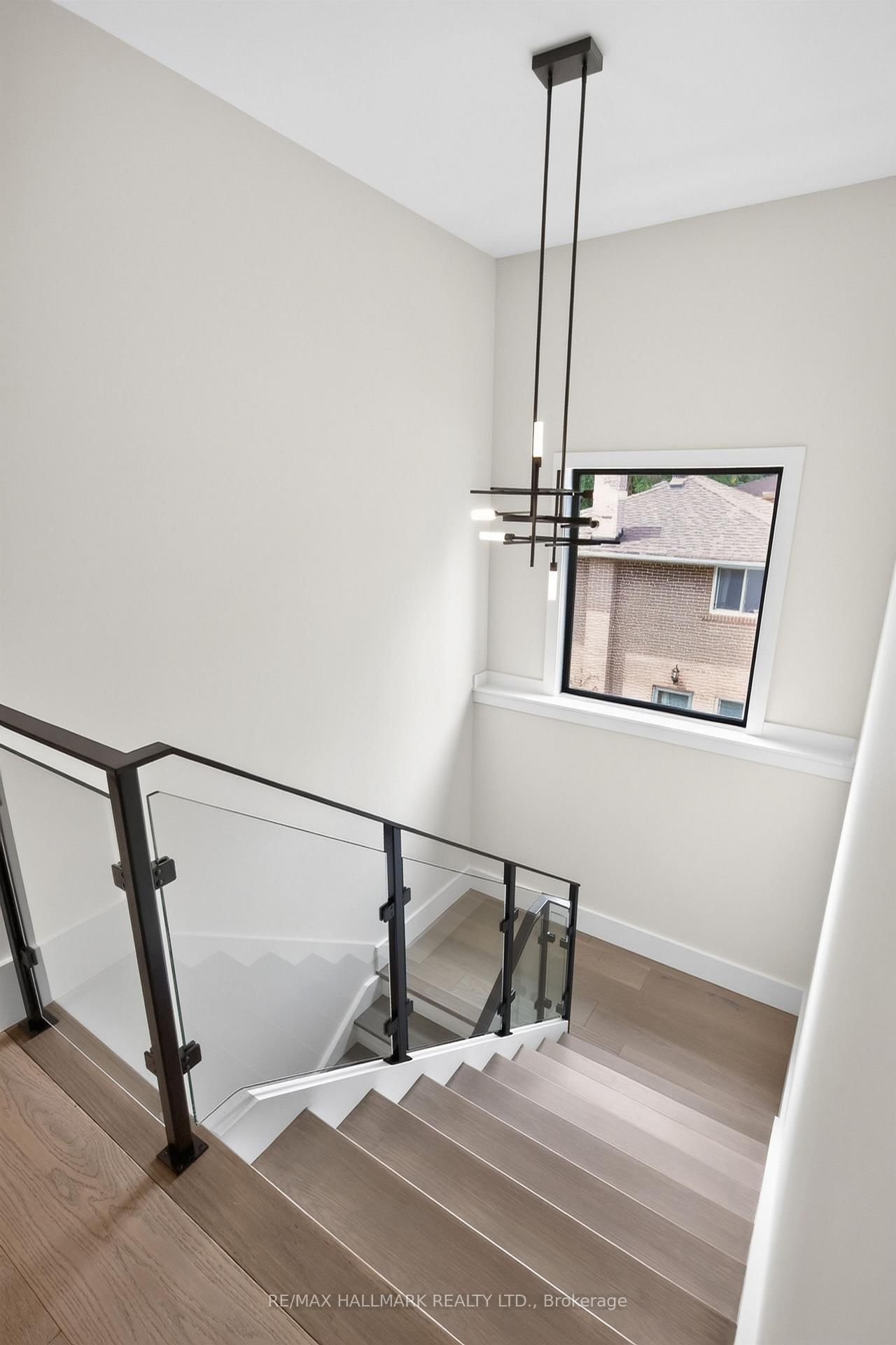 21 Allenwood Crescent • Toronto, ON photo 20