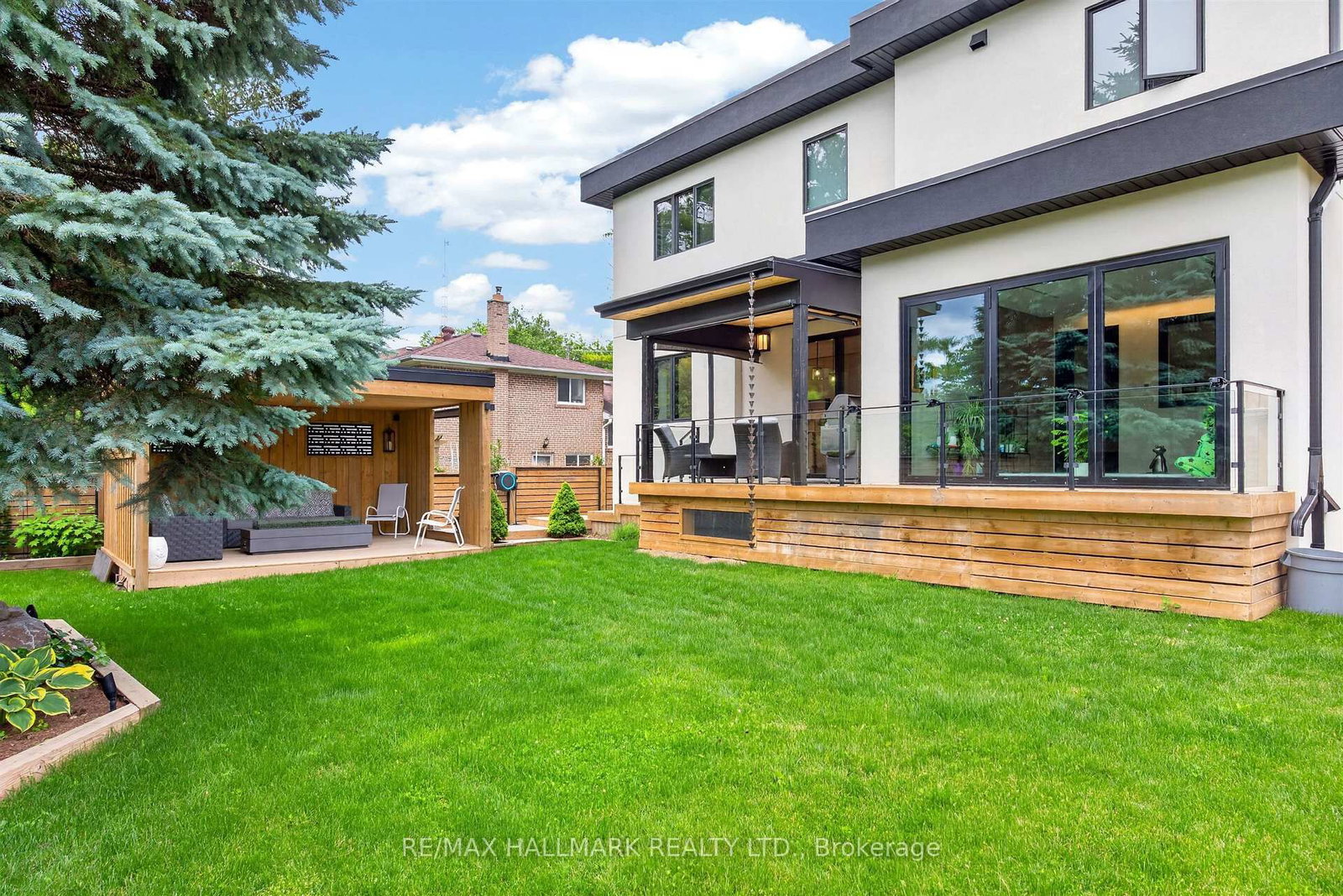 21 Allenwood Crescent • Toronto, ON photo 44