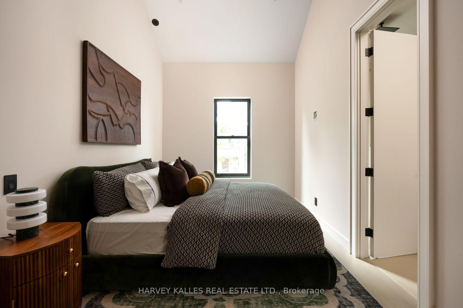 71 Robert Street • Toronto, ON photo 19
