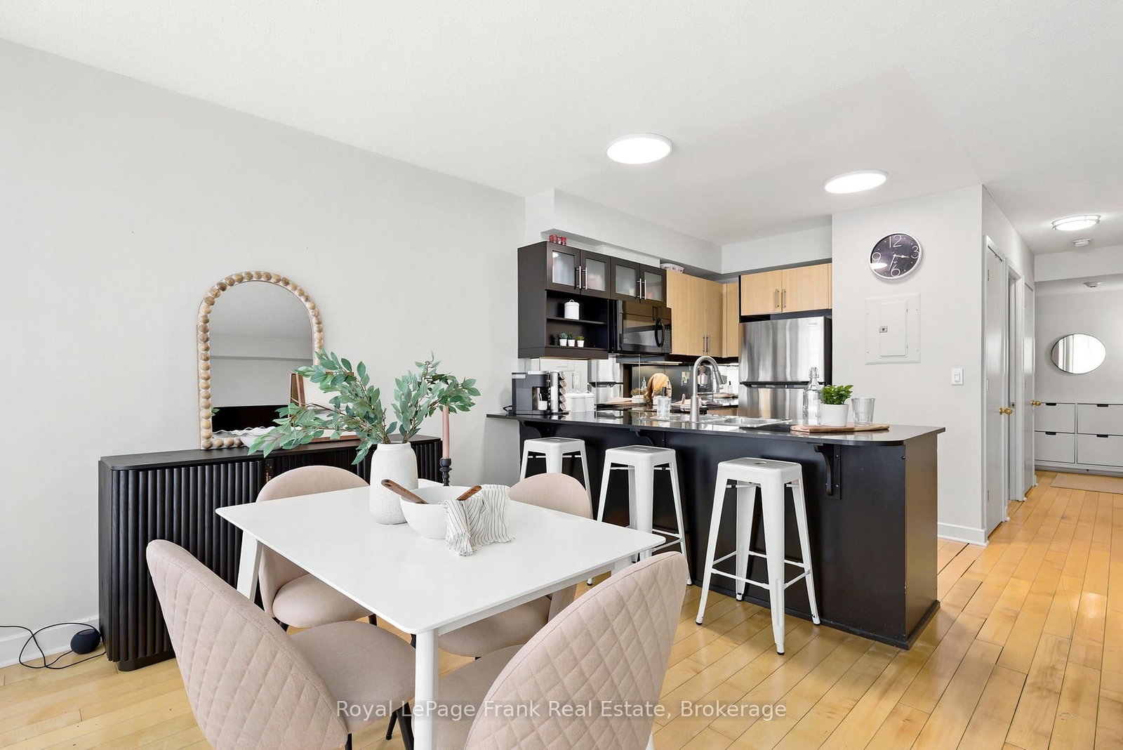 350 Wellington Street W • #M24 • Toronto, ON photo 10