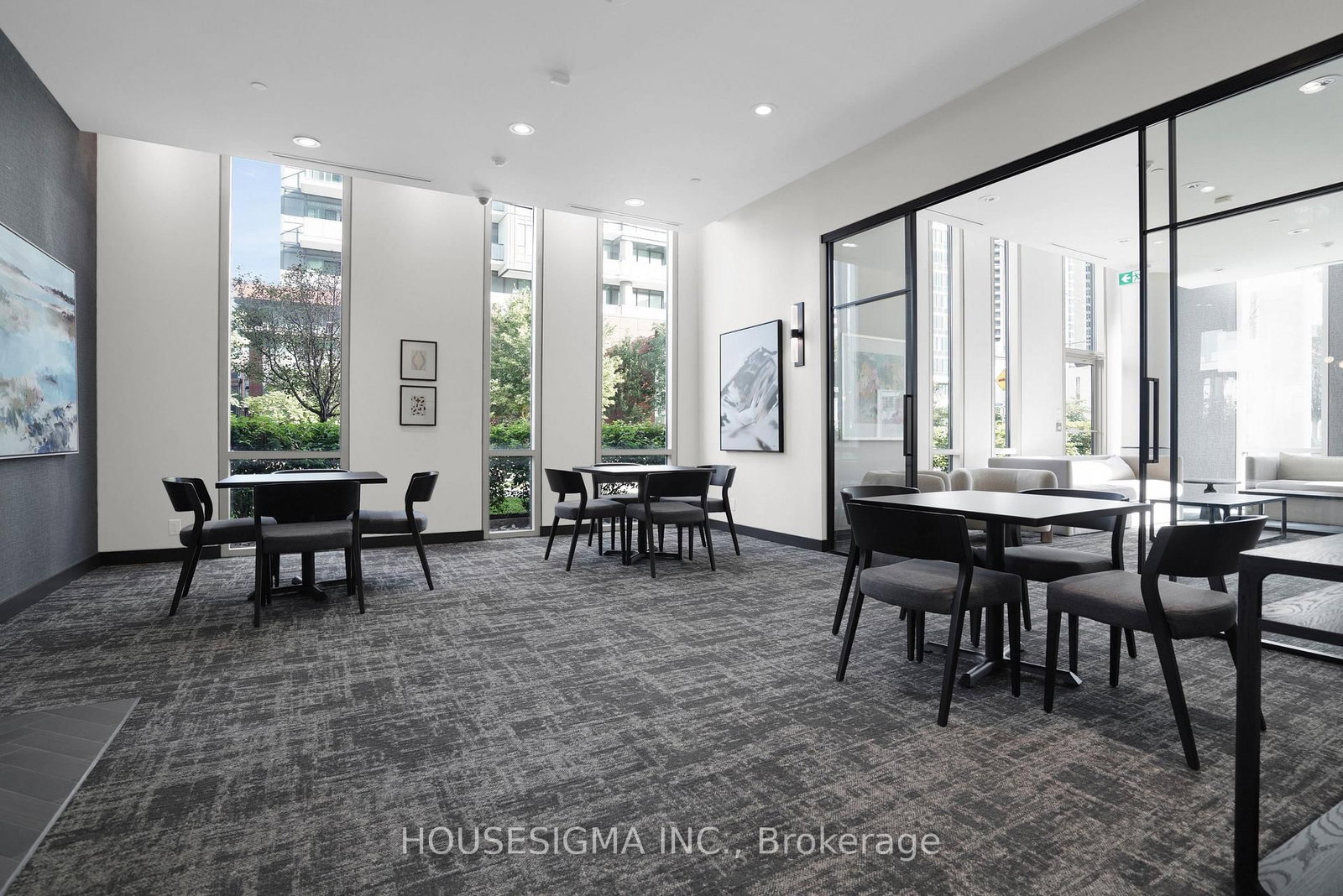 30 Canterbury Place • #515 • Toronto, ON photo 31