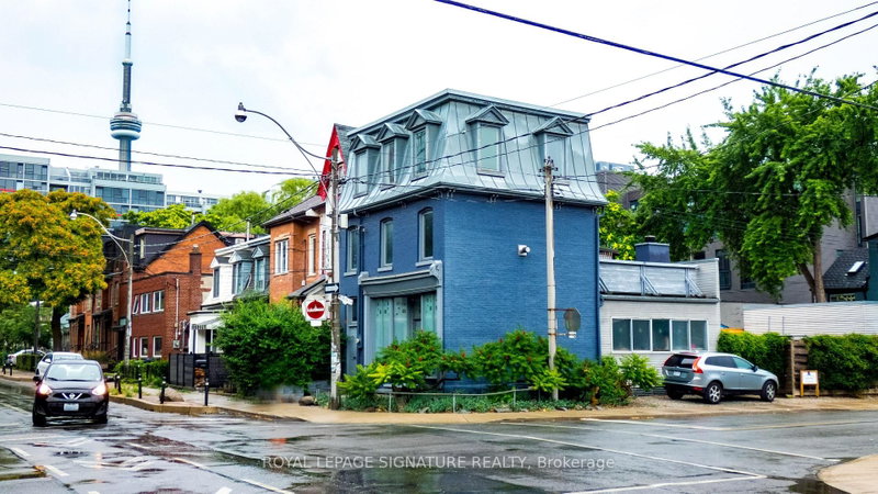Main - 623 Wellington Street W