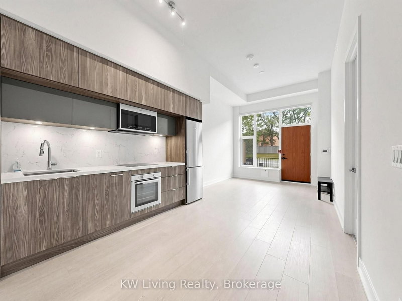 238 - 25 Adra Grado Way