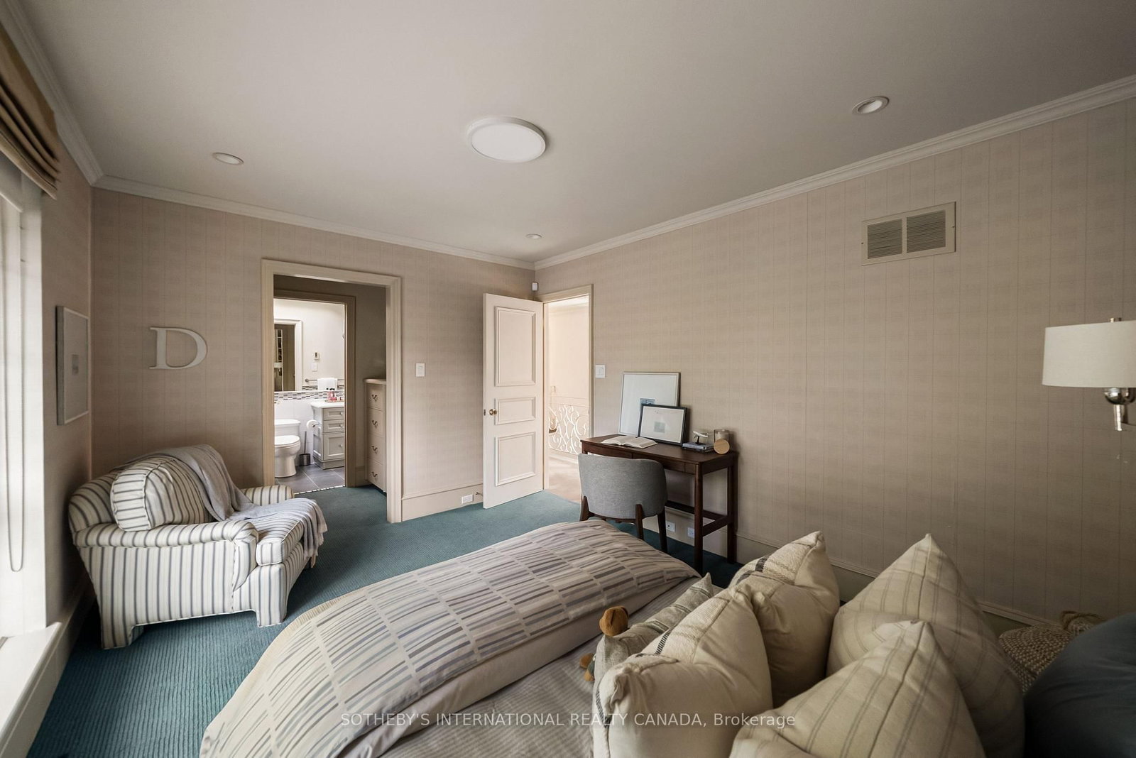 12 Forest Glen Crescent • Toronto, ON photo 33