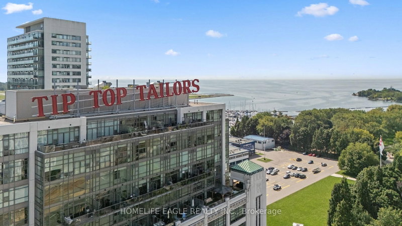 805 - 637 Lake Shore Boulevard W