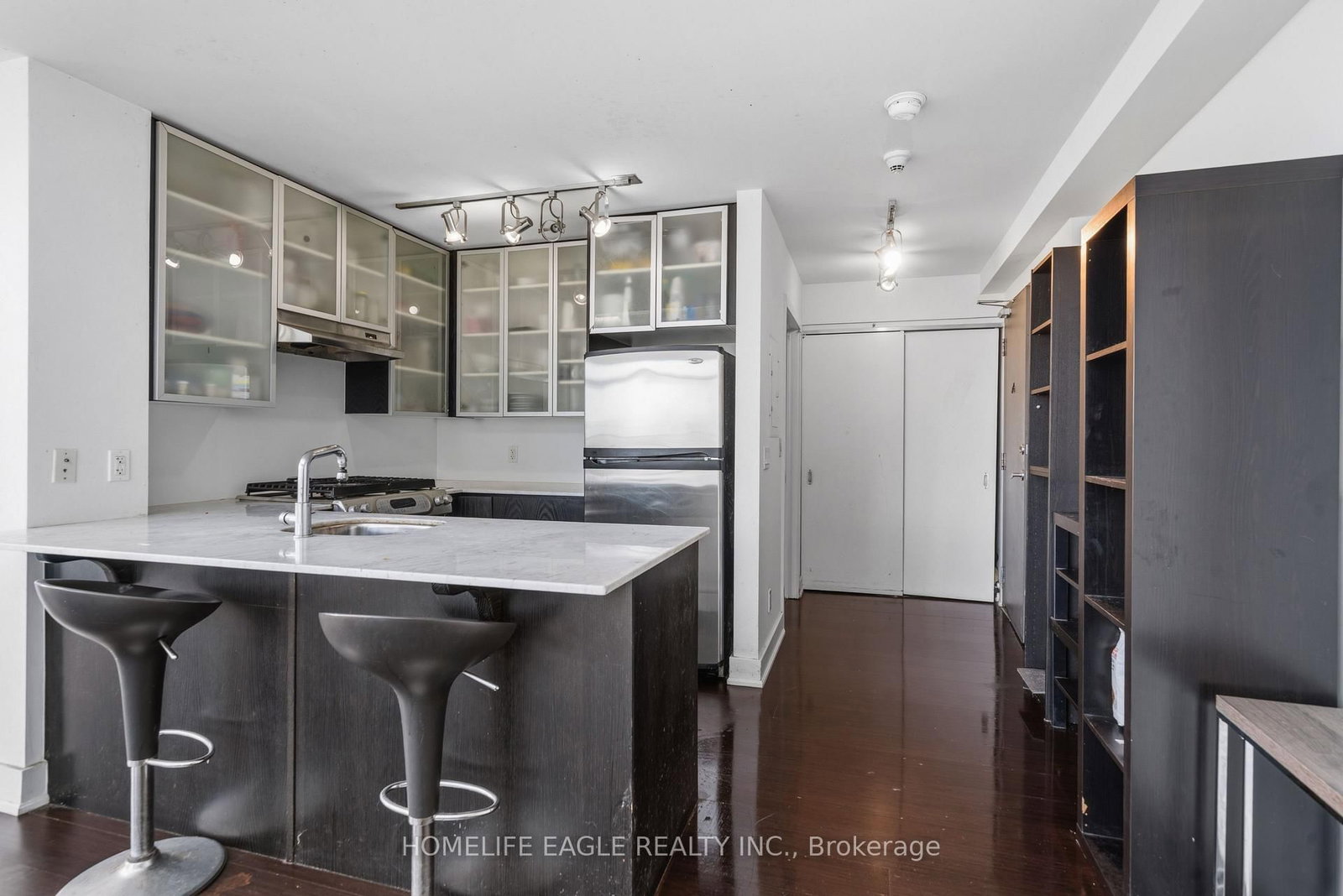 637 Lake Shore Boulevard W • #805 • Toronto, ON photo 9