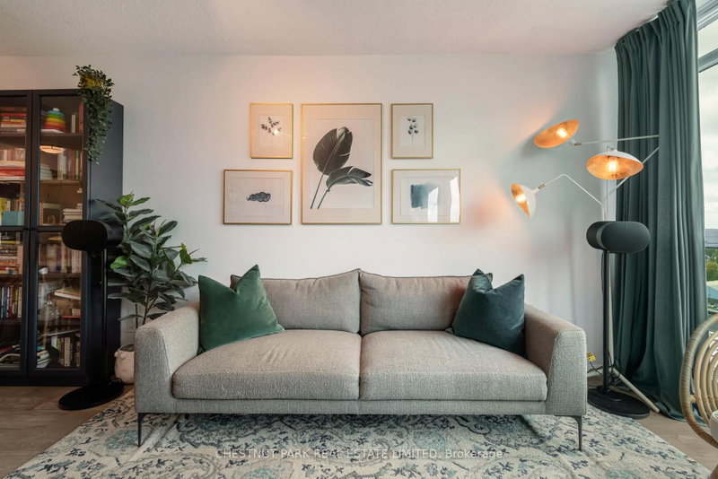 1110 - 231 Fort York Boulevard