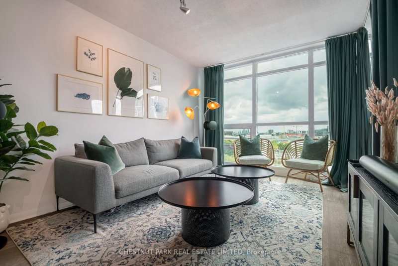 1110 - 231 Fort York Boulevard