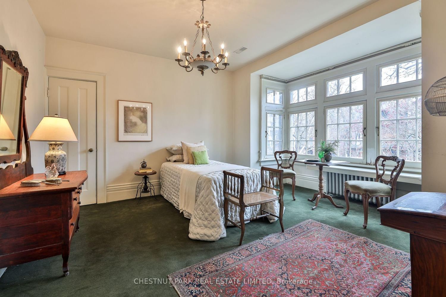 127 Roxborough Drive • Toronto, ON photo 26