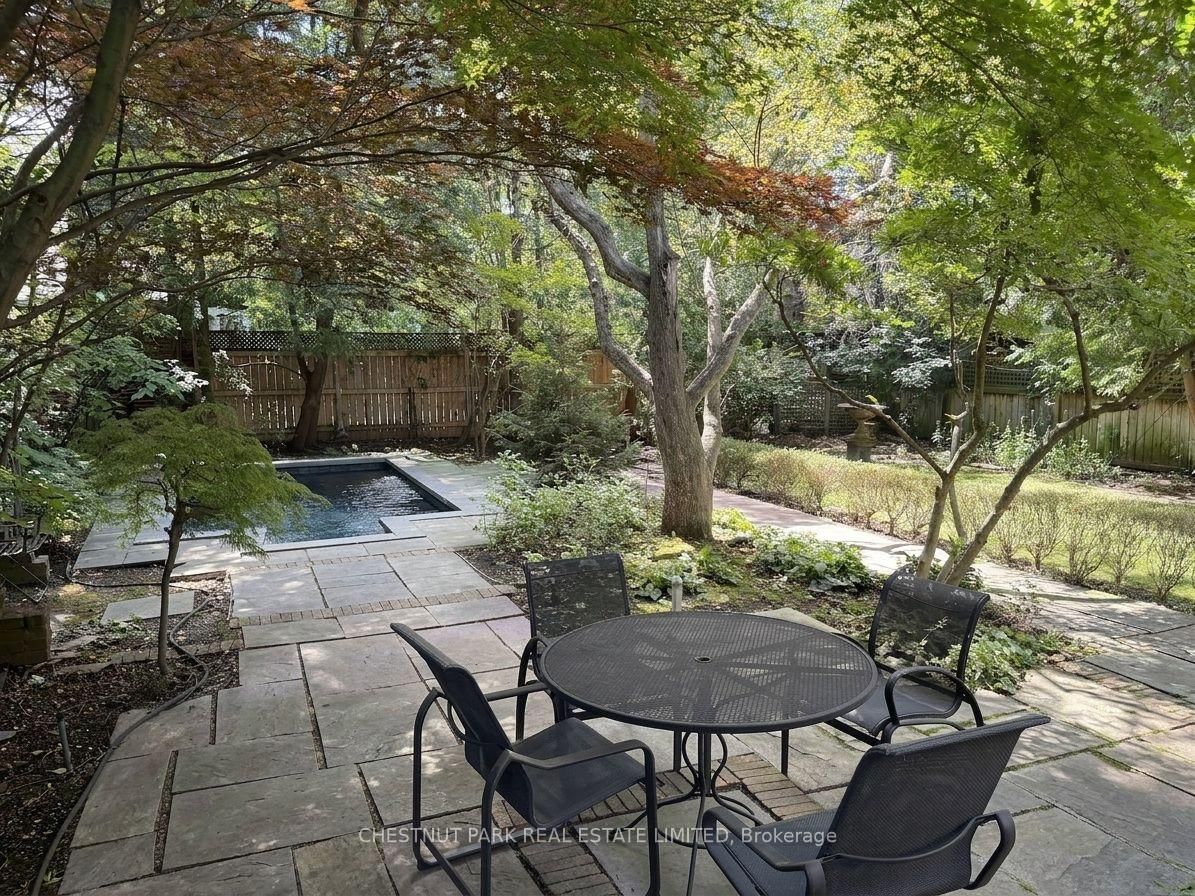 127 Roxborough Drive • Toronto, ON photo 31