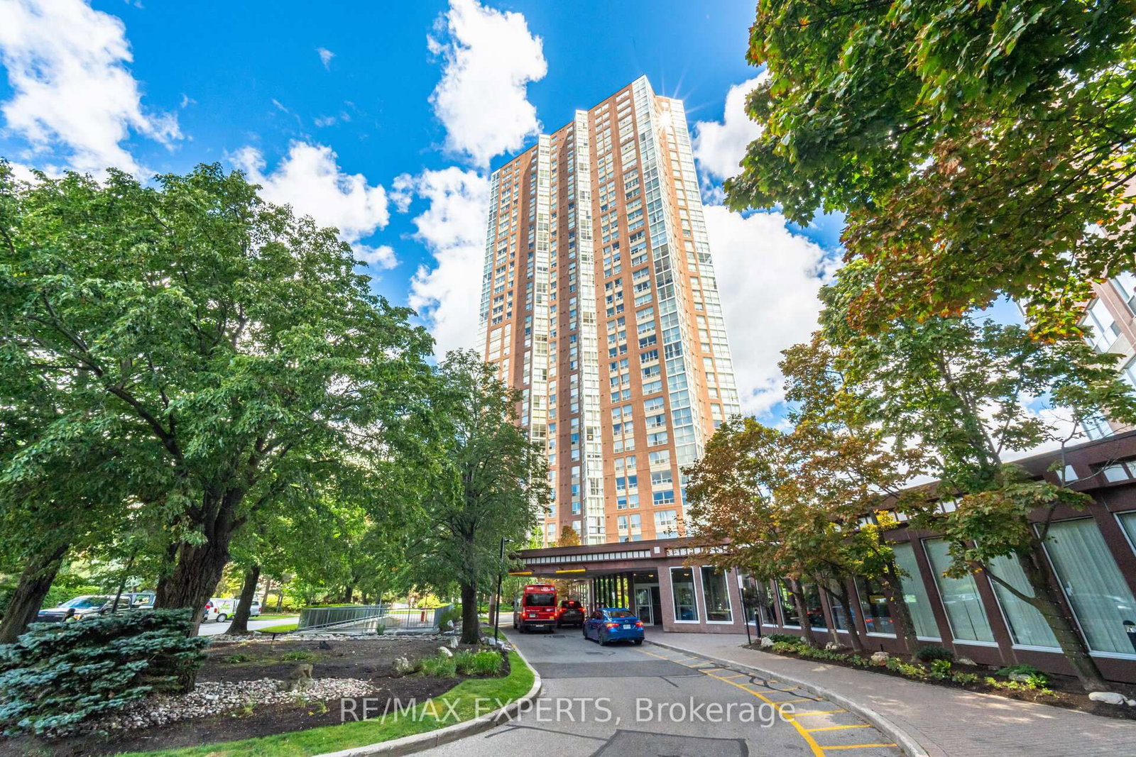 3610 - 7 Concorde Place, Toronto 2