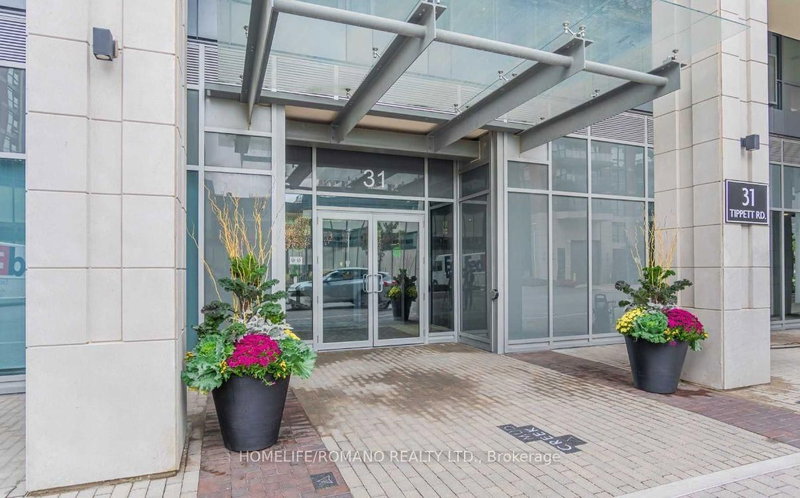 840 - 31 Tippett Road