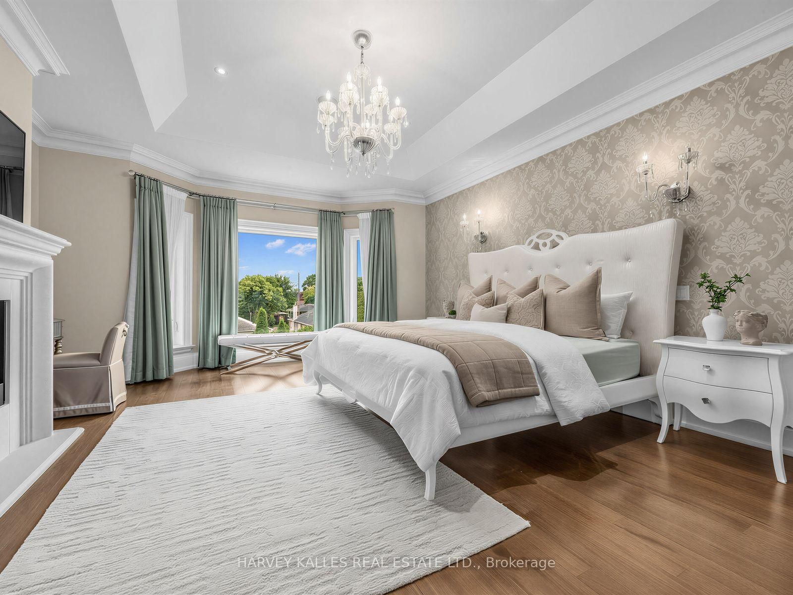 125 Bannockburn Avenue • Toronto, ON photo 21