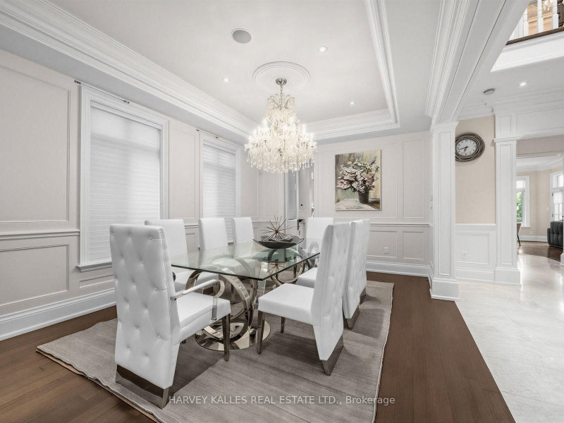 125 Bannockburn Ave photo 5