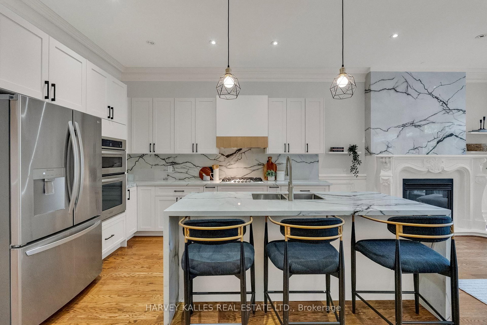 168 Roe Avenue • Toronto, ON photo 13