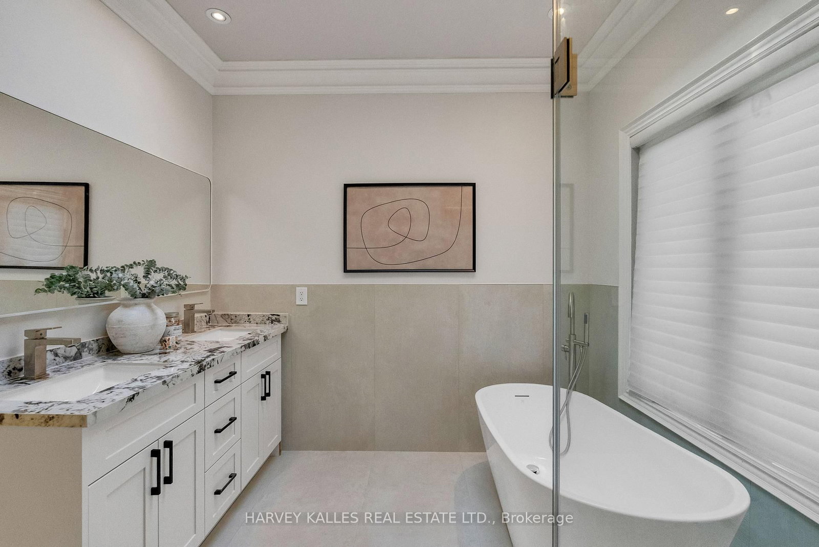 168 Roe Avenue • Toronto, ON photo 30