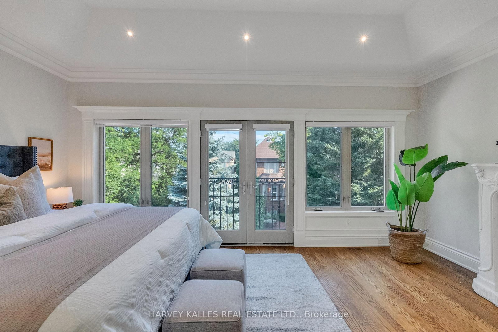 168 Roe Avenue • Toronto, ON photo 31