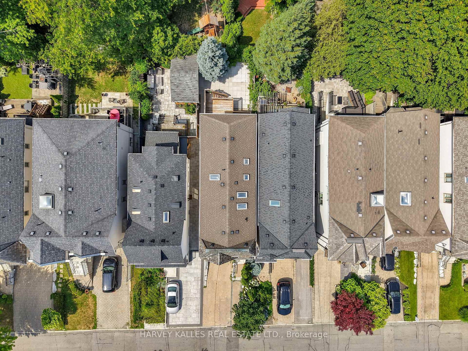168 Roe Avenue • Toronto, ON photo 4