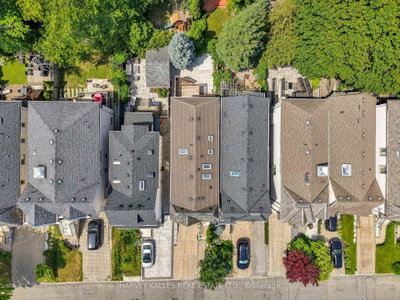 168 Roe Avenue • Toronto, ON photo 4