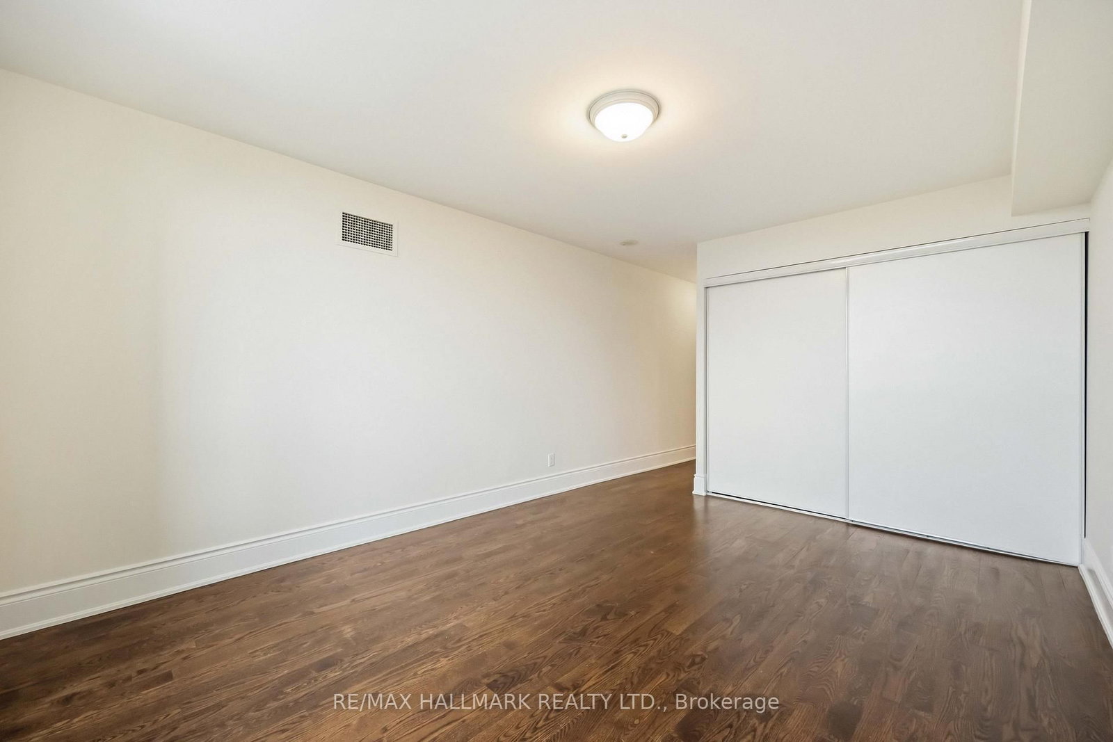 80 Harrison Garden Boulevard • #1821 • Toronto, ON photo 23