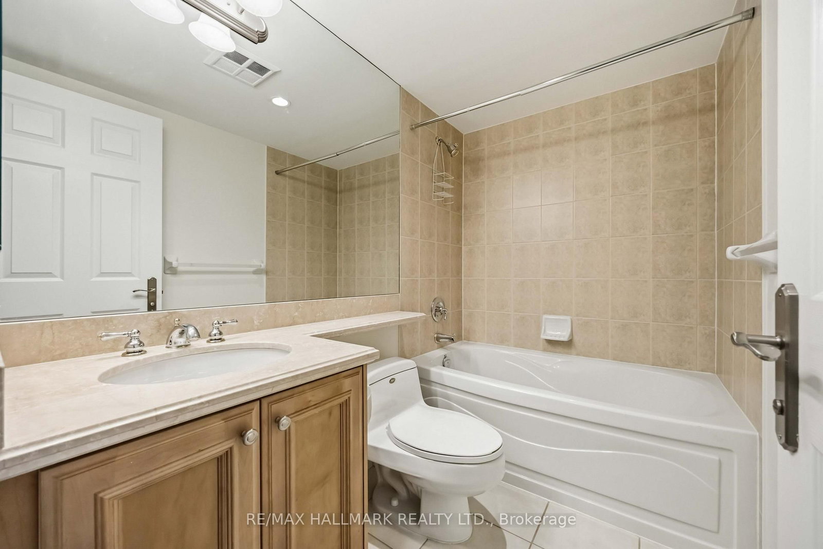 80 Harrison Garden Boulevard • #1821 • Toronto, ON photo 24