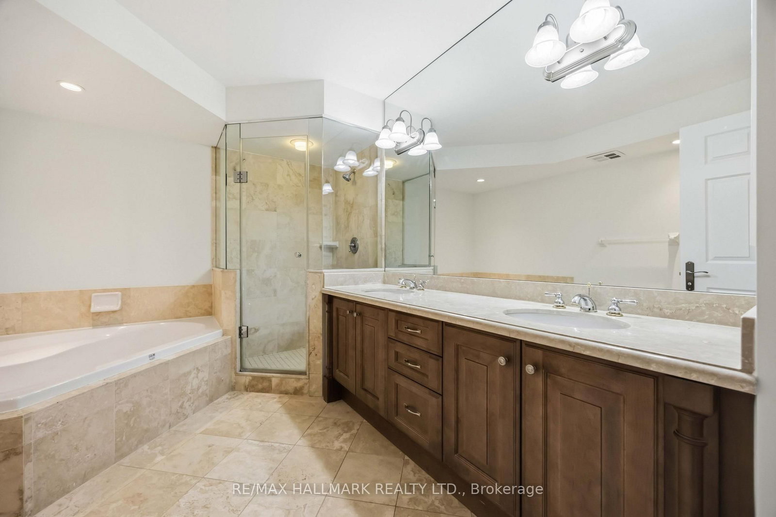 80 Harrison Garden Boulevard • #1821 • Toronto, ON photo 30