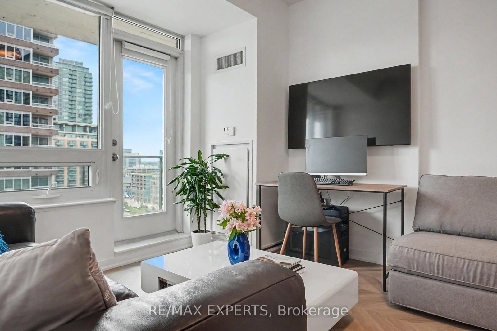 55 East Liberty Street • #1001 • Toronto, ON photo 14