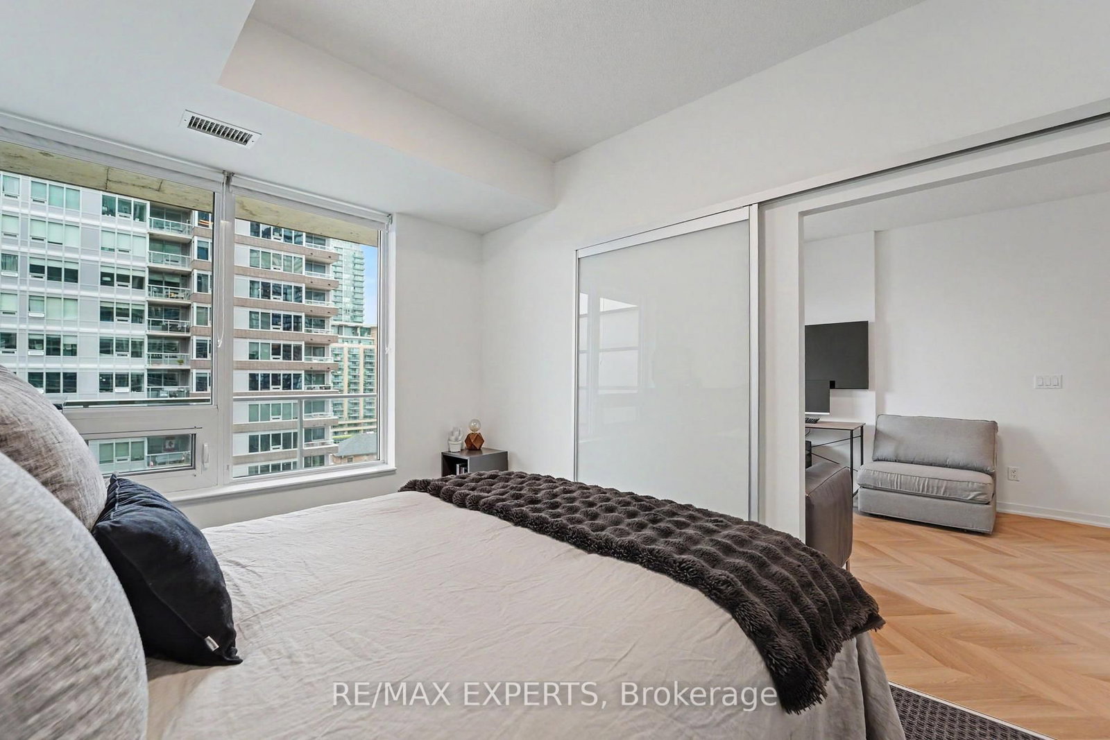 55 East Liberty Street • #1001 • Toronto, ON photo 16