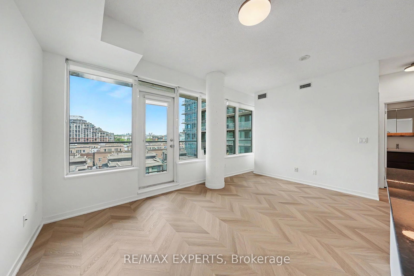 55 East Liberty Street • #715 • Toronto, ON photo 15