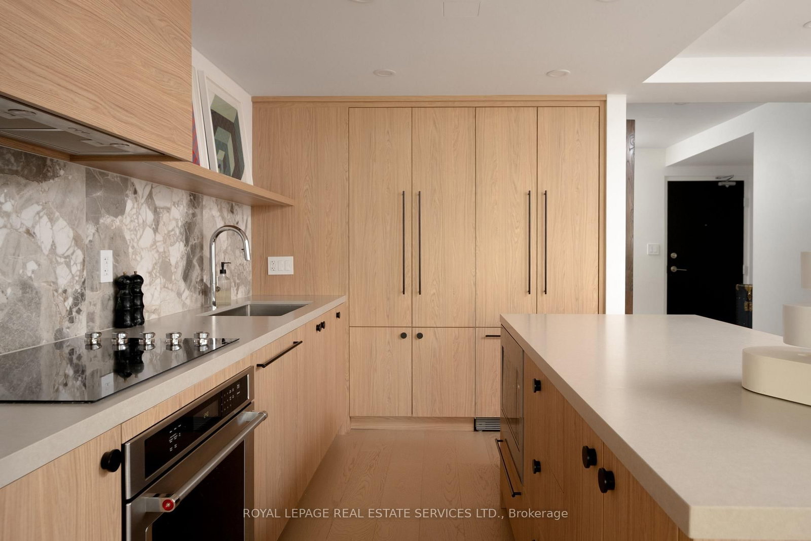 349 St. Clair Avenue W • #402 • Toronto, ON photo 10