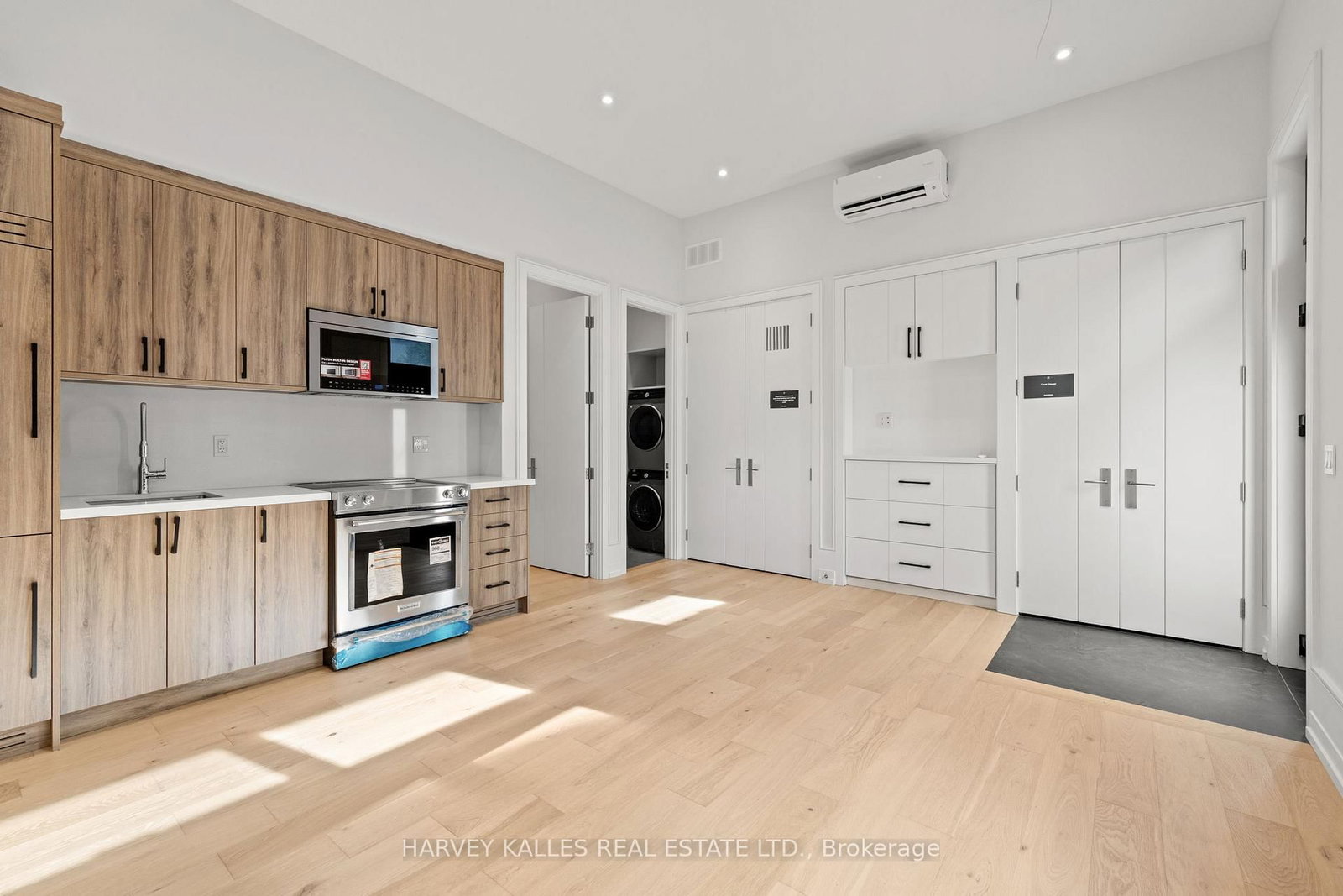 199 Arlington Avenue • Toronto, ON photo 20