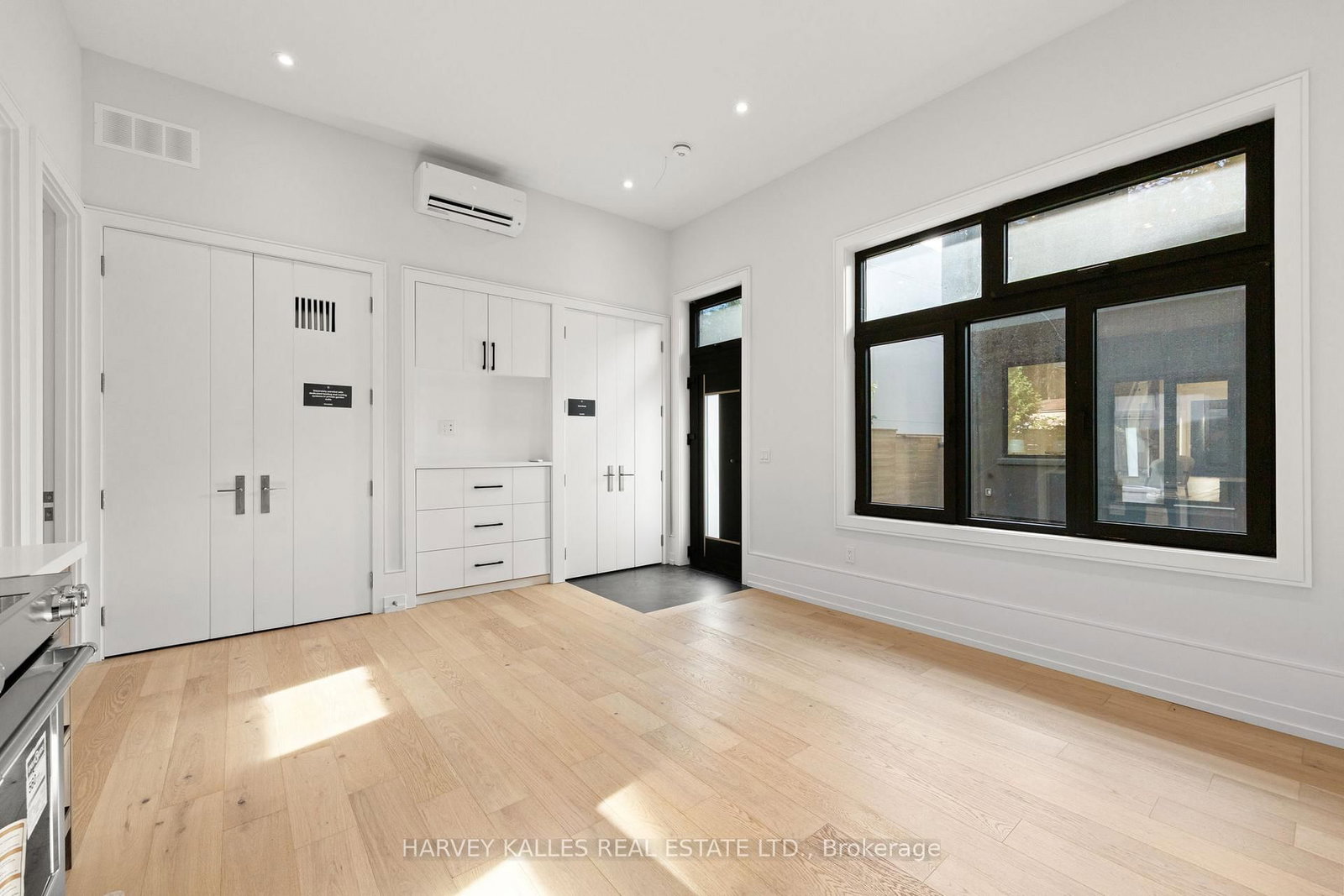 199 Arlington Avenue • Toronto, ON photo 21