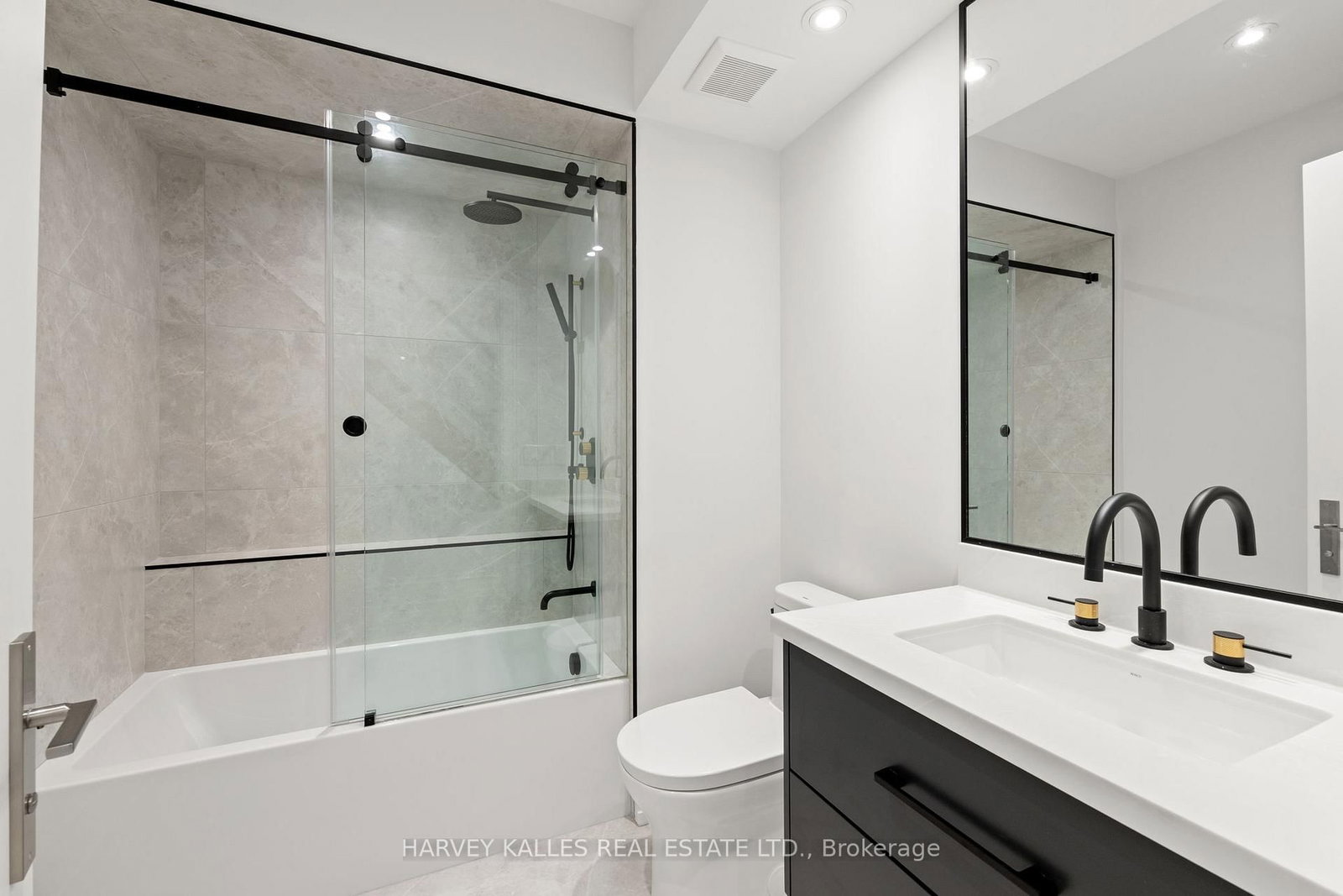 199 Arlington Avenue • Toronto, ON photo 38
