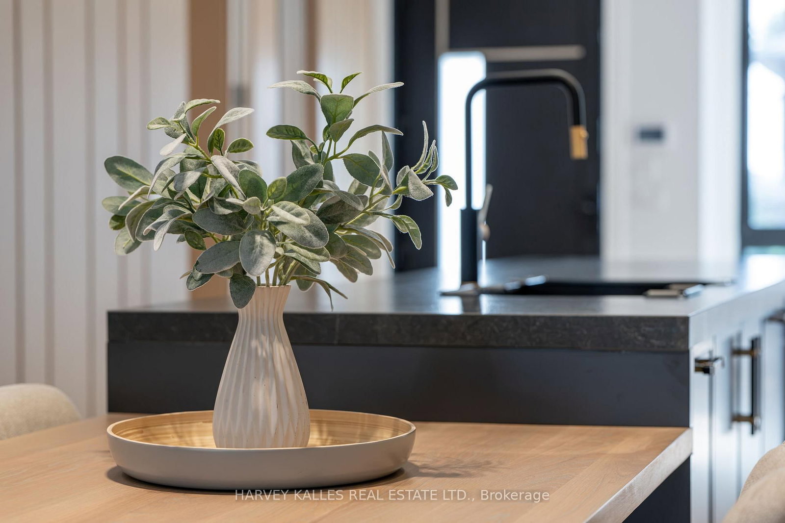 199 Arlington Avenue • Toronto, ON photo 42